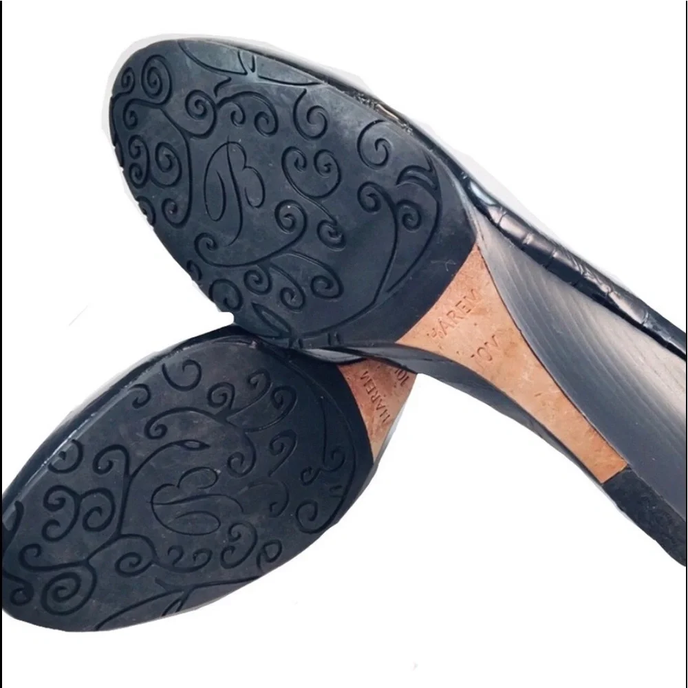 Brighton Womans Black Leather Croc Low Pumps 10M